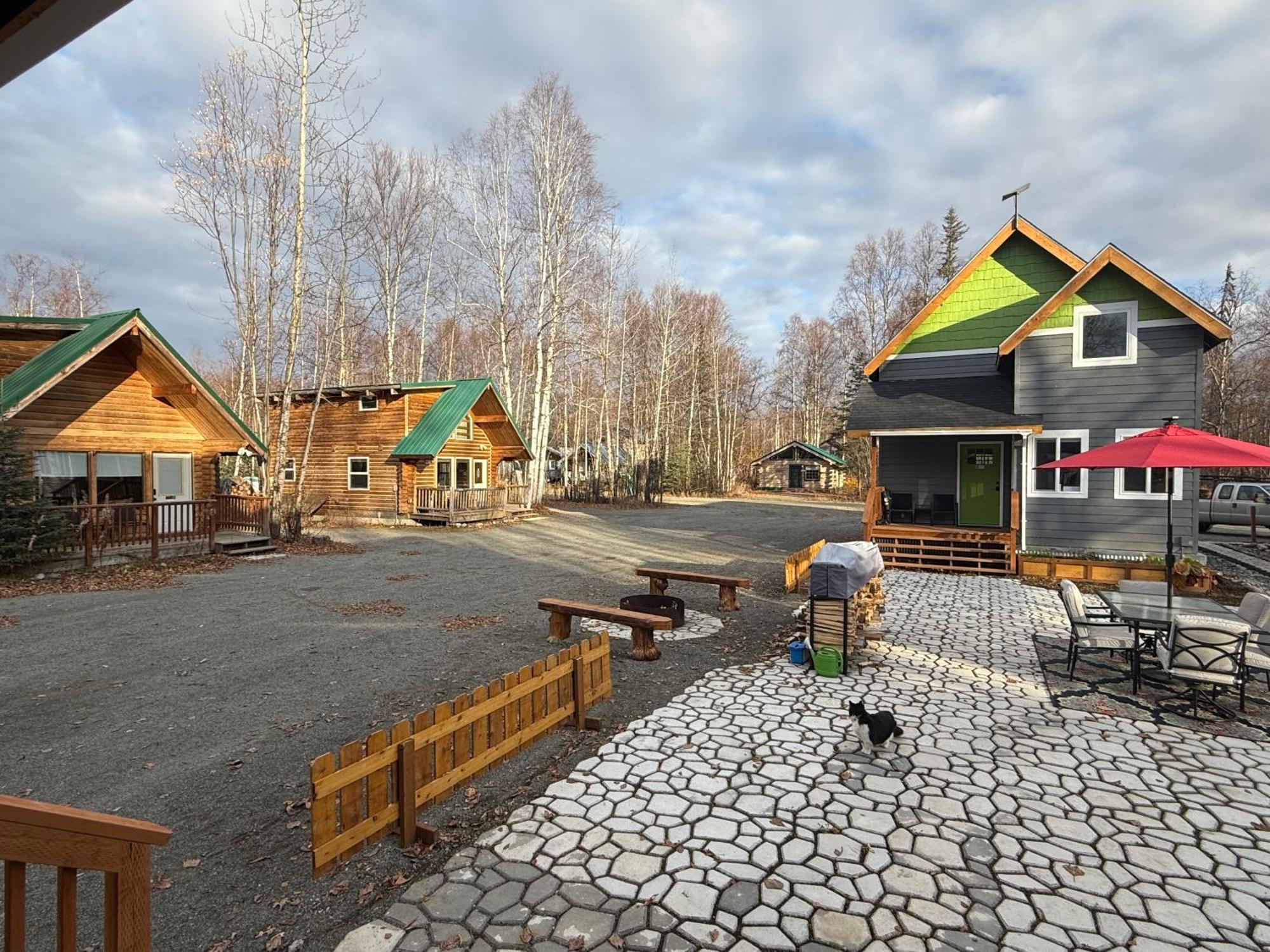 Talkeetna Log Cabin With Hot Tub Unit 2 Екстериор снимка