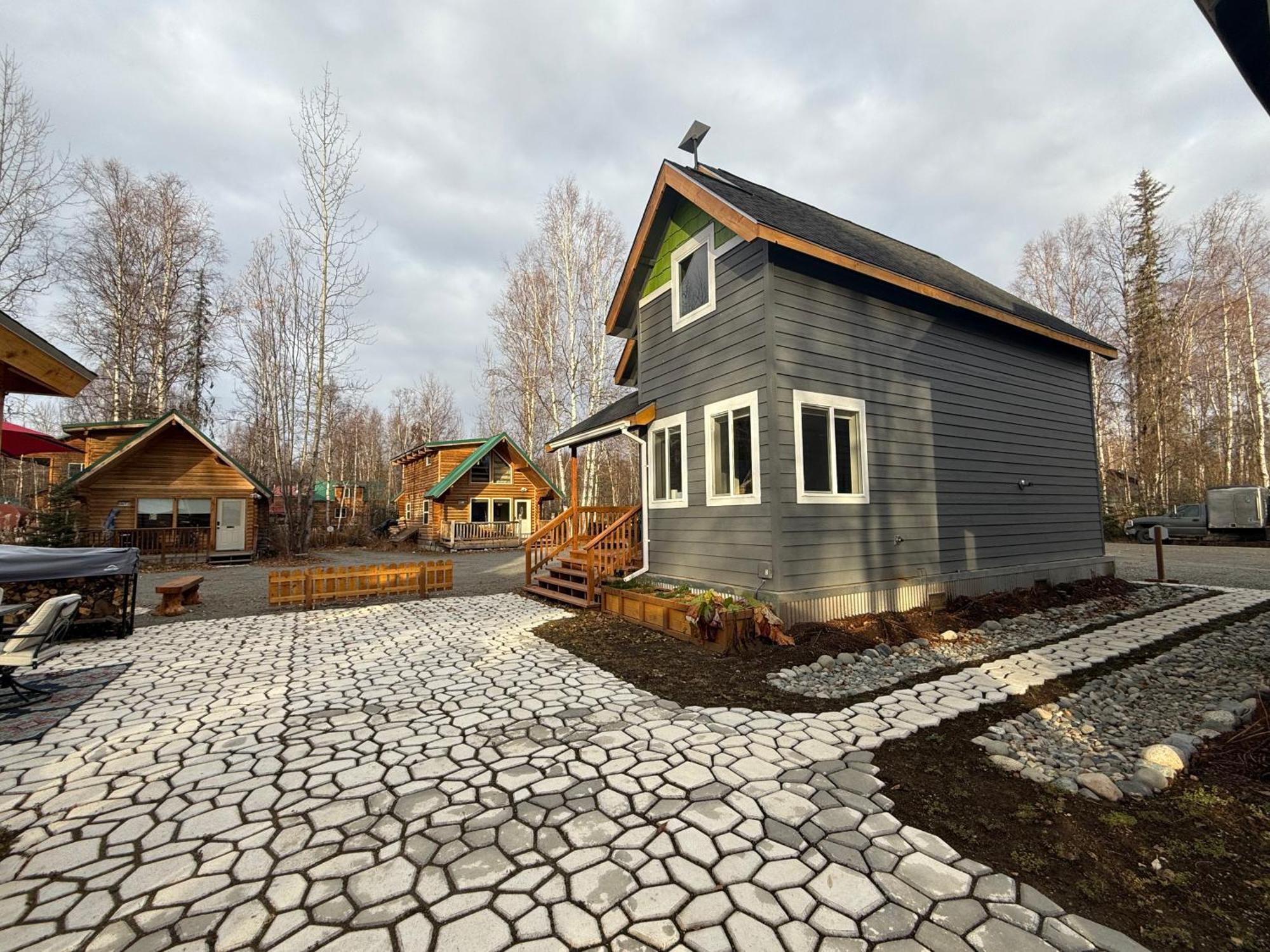 Talkeetna Log Cabin With Hot Tub Unit 2 Екстериор снимка