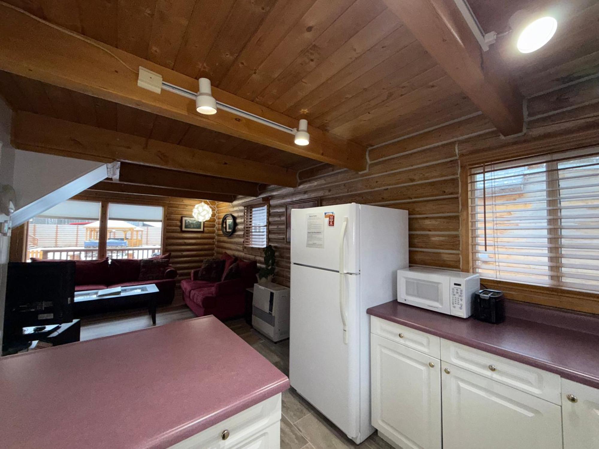 Talkeetna Log Cabin With Hot Tub Unit 2 Екстериор снимка